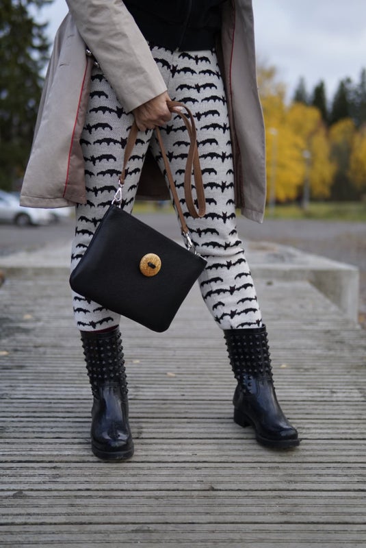 Lepakko- merinovillalegginssit